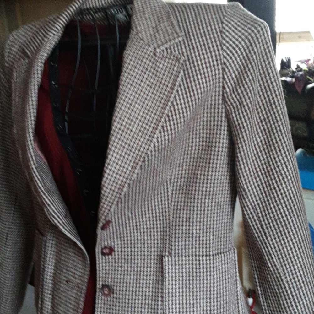 Jacket - Picture 3 of 8